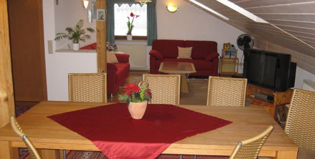 Ferienwohnung Achhammer รีเดนแบร์ก ภายนอก รูปภาพ