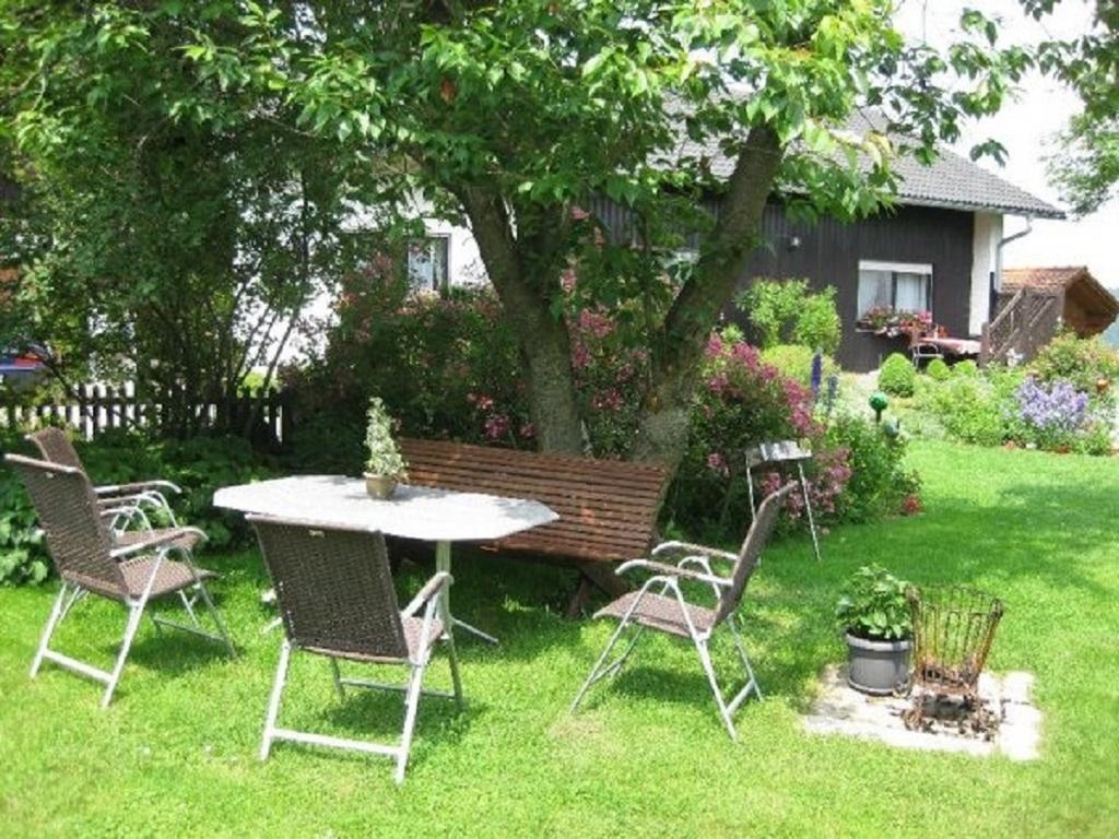 Ferienwohnung Achhammer รีเดนแบร์ก ภายนอก รูปภาพ